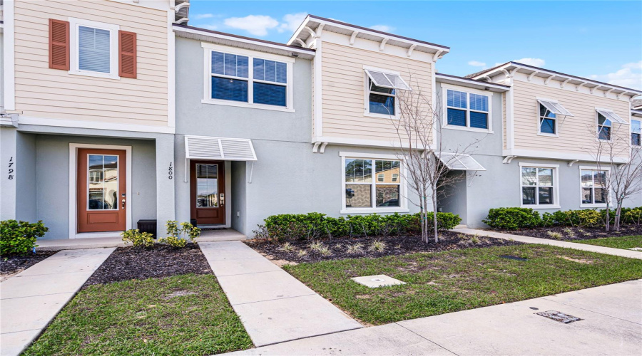 KISSIMMEE, Florida 34747, 5 Bedrooms Bedrooms, ,4 BathroomsBathrooms,Residential,For Sale,TROPICAL PALMS,0,MFRS5121304