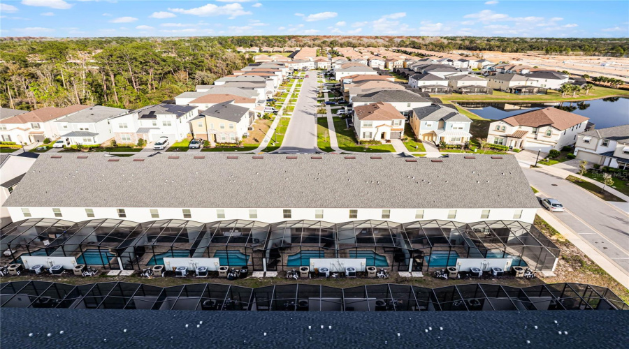 KISSIMMEE, Florida 34747, 5 Bedrooms Bedrooms, ,4 BathroomsBathrooms,Residential,For Sale,TROPICAL PALMS,0,MFRS5121304