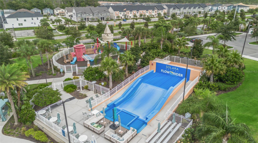 KISSIMMEE, Florida 34747, 5 Bedrooms Bedrooms, ,4 BathroomsBathrooms,Residential,For Sale,TROPICAL PALMS,0,MFRS5121304