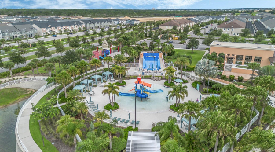 KISSIMMEE, Florida 34747, 5 Bedrooms Bedrooms, ,4 BathroomsBathrooms,Residential,For Sale,TROPICAL PALMS,0,MFRS5121304