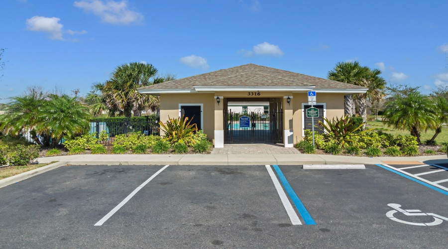 KISSIMMEE, Florida 34746, 3 Bedrooms Bedrooms, ,2 BathroomsBathrooms,Residential,For Sale,TEOLI,0,MFRS5121302