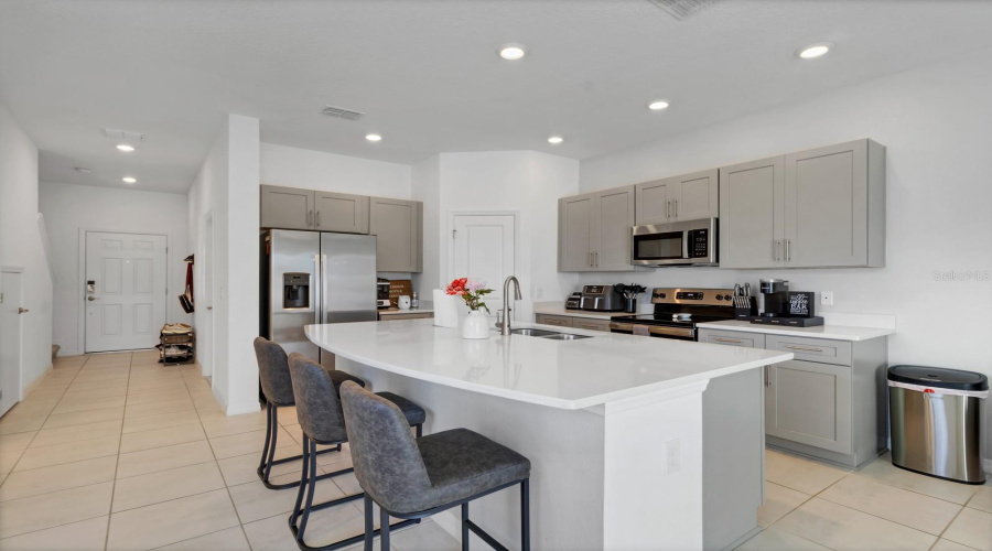 KISSIMMEE, Florida 34746, 3 Bedrooms Bedrooms, ,2 BathroomsBathrooms,Residential,For Sale,TEOLI,0,MFRS5121302