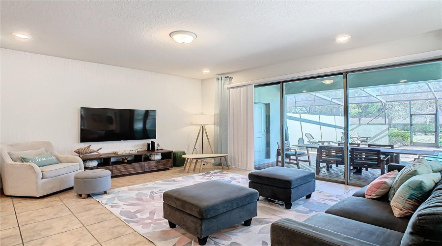 DAVENPORT, Florida 33837, 5 Bedrooms Bedrooms, ,4 BathroomsBathrooms,Residential,For Sale,TERRASONESTA,0,MFRO6283880