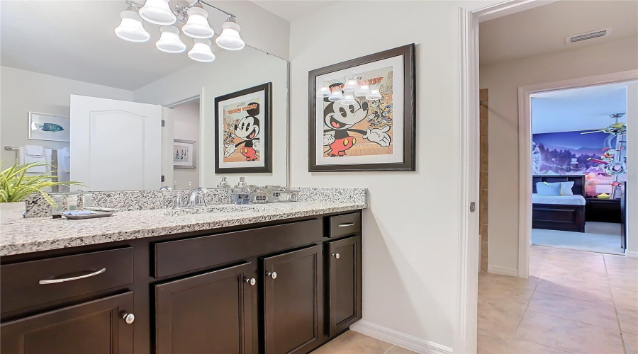 KISSIMMEE, Florida 34747, 8 Bedrooms Bedrooms, ,6 BathroomsBathrooms,Residential,For Sale,LIMA,0,MFRO6283888