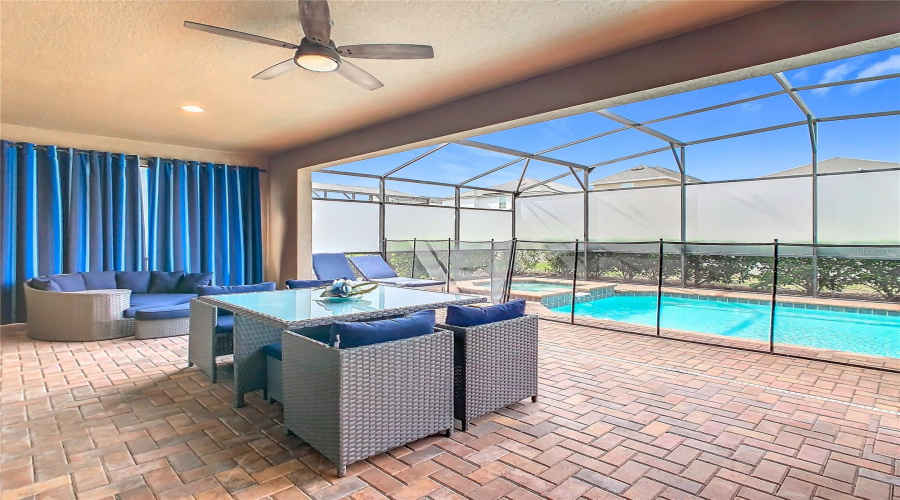 KISSIMMEE, Florida 34747, 8 Bedrooms Bedrooms, ,6 BathroomsBathrooms,Residential,For Sale,LIMA,0,MFRO6283888