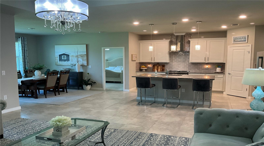 KISSIMMEE, Florida 34746, 3 Bedrooms Bedrooms, ,2 BathroomsBathrooms,Residential,For Sale,ROYAL POINT,0,MFRO6280136
