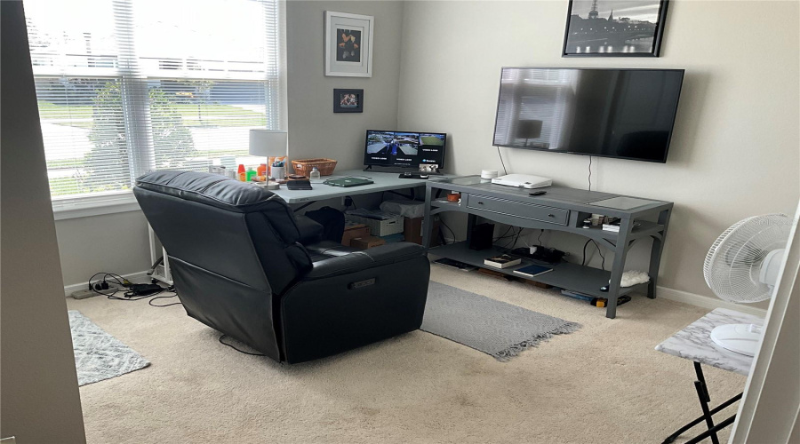 KISSIMMEE, Florida 34746, 3 Bedrooms Bedrooms, ,2 BathroomsBathrooms,Residential,For Sale,ROYAL POINT,0,MFRO6280136