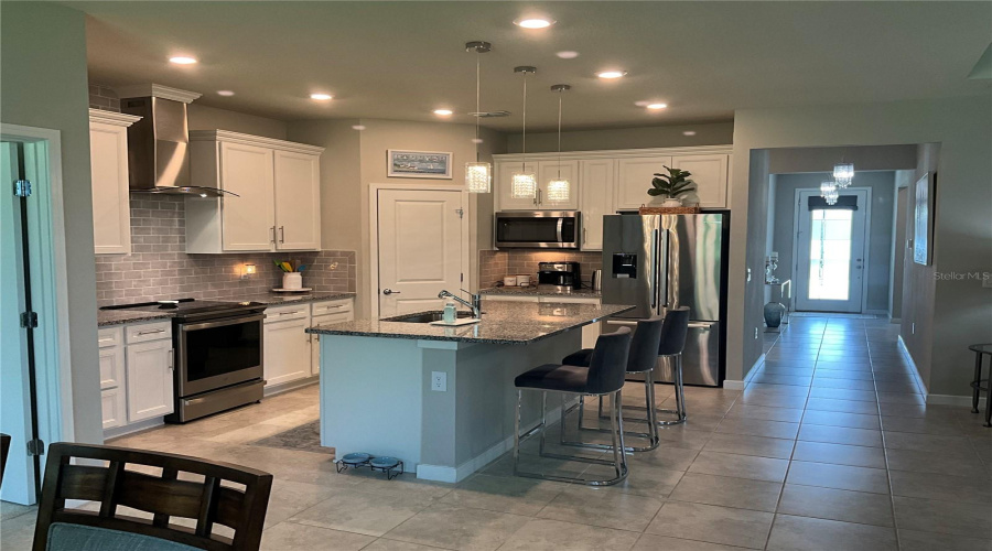 KISSIMMEE, Florida 34746, 3 Bedrooms Bedrooms, ,2 BathroomsBathrooms,Residential,For Sale,ROYAL POINT,0,MFRO6280136