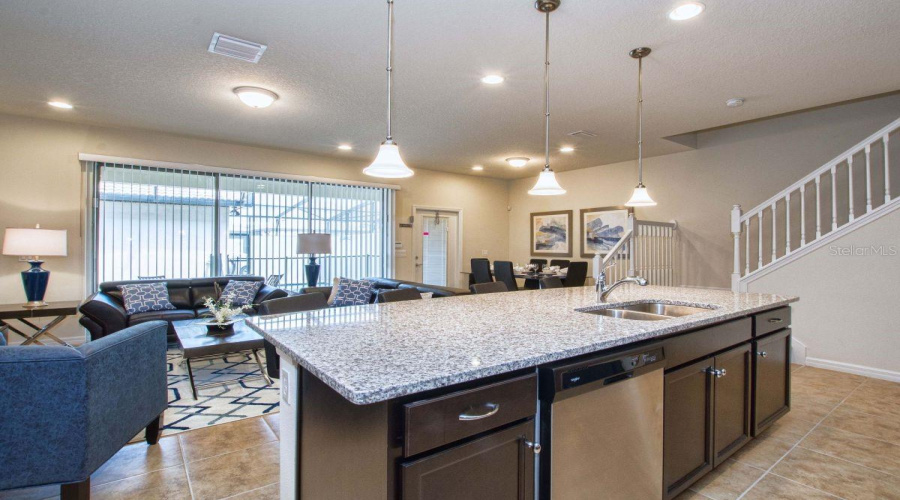 KISSIMMEE, Florida 34747, 5 Bedrooms Bedrooms, ,4 BathroomsBathrooms,Residential,For Sale,ADRIATICO,MFRS5121472