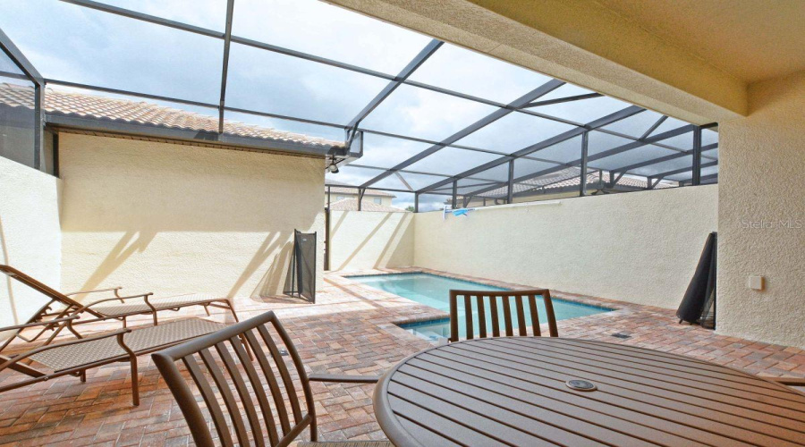 KISSIMMEE, Florida 34747, 5 Bedrooms Bedrooms, ,4 BathroomsBathrooms,Residential,For Sale,ADRIATICO,MFRS5121472
