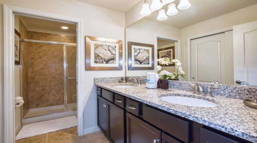 KISSIMMEE, Florida 34747, 5 Bedrooms Bedrooms, ,4 BathroomsBathrooms,Residential,For Sale,ADRIATICO,MFRS5121472