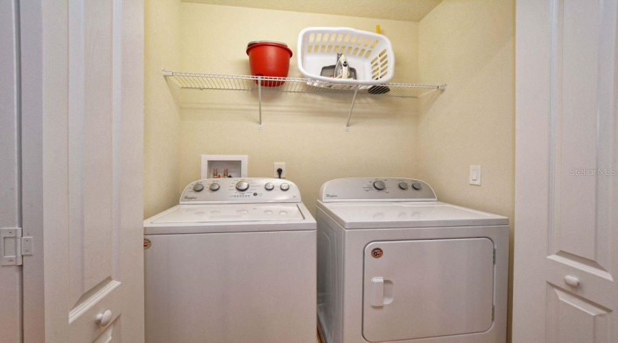 KISSIMMEE, Florida 34747, 5 Bedrooms Bedrooms, ,4 BathroomsBathrooms,Residential,For Sale,ADRIATICO,MFRS5121472