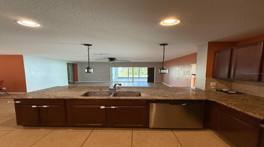 DAVENPORT, Florida 33837, 4 Bedrooms Bedrooms, ,2 BathroomsBathrooms,Residential,For Sale,SAMUEL,0,MFRO6283986