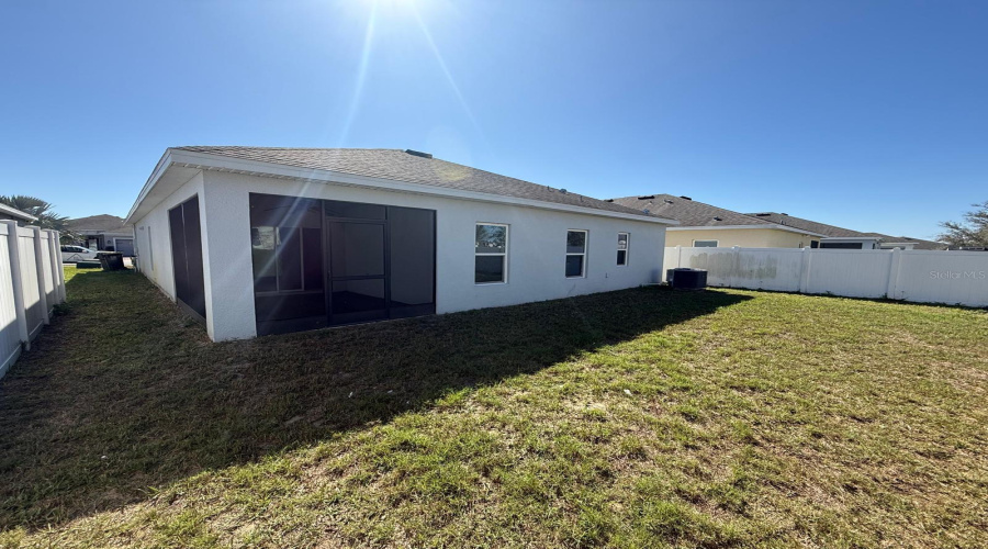 DAVENPORT, Florida 33837, 4 Bedrooms Bedrooms, ,2 BathroomsBathrooms,Residential,For Sale,SAMUEL,0,MFRO6283986