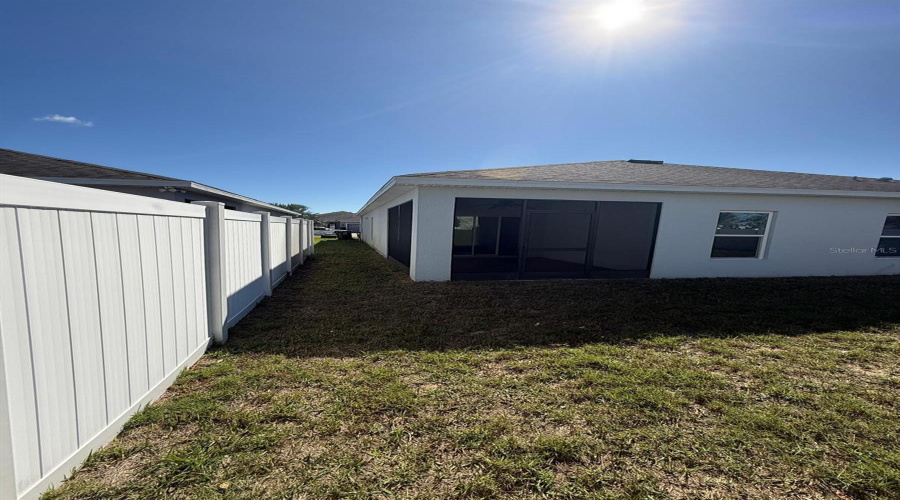 DAVENPORT, Florida 33837, 4 Bedrooms Bedrooms, ,2 BathroomsBathrooms,Residential,For Sale,SAMUEL,0,MFRO6283986