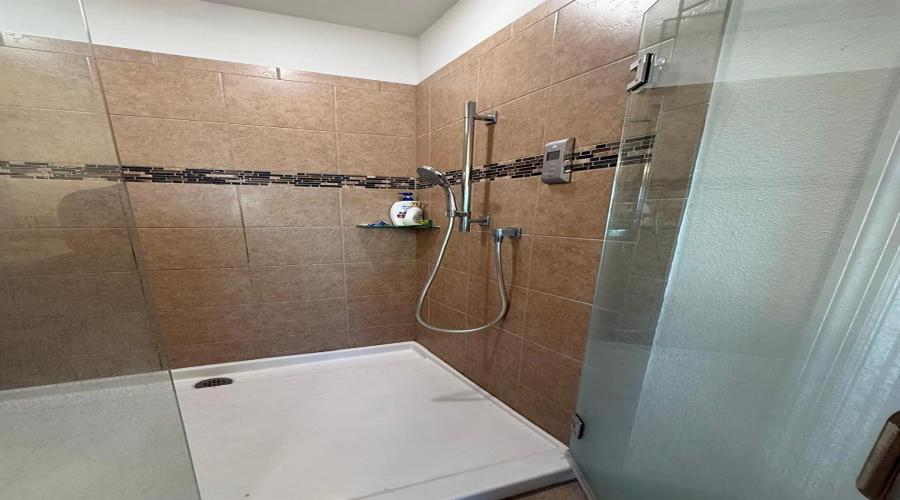 DAVENPORT, Florida 33837, 4 Bedrooms Bedrooms, ,2 BathroomsBathrooms,Residential,For Sale,SAMUEL,0,MFRO6283986