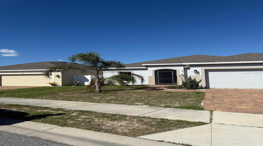 DAVENPORT, Florida 33837, 4 Bedrooms Bedrooms, ,2 BathroomsBathrooms,Residential,For Sale,SAMUEL,0,MFRO6283986