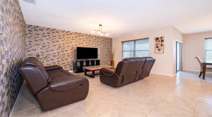 KISSIMMEE, Florida 34747, 3 Bedrooms Bedrooms, ,2 BathroomsBathrooms,Residential,For Sale,TUSCAN CYPRESS,0,MFRS5121393
