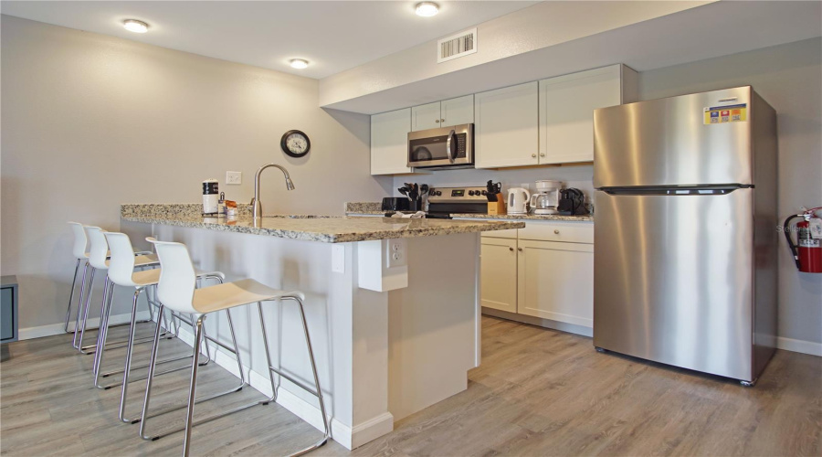 DAVENPORT, Florida 33897, 2 Bedrooms Bedrooms, ,2 BathroomsBathrooms,Residential,For Sale,RETREAT,MFRS5121508