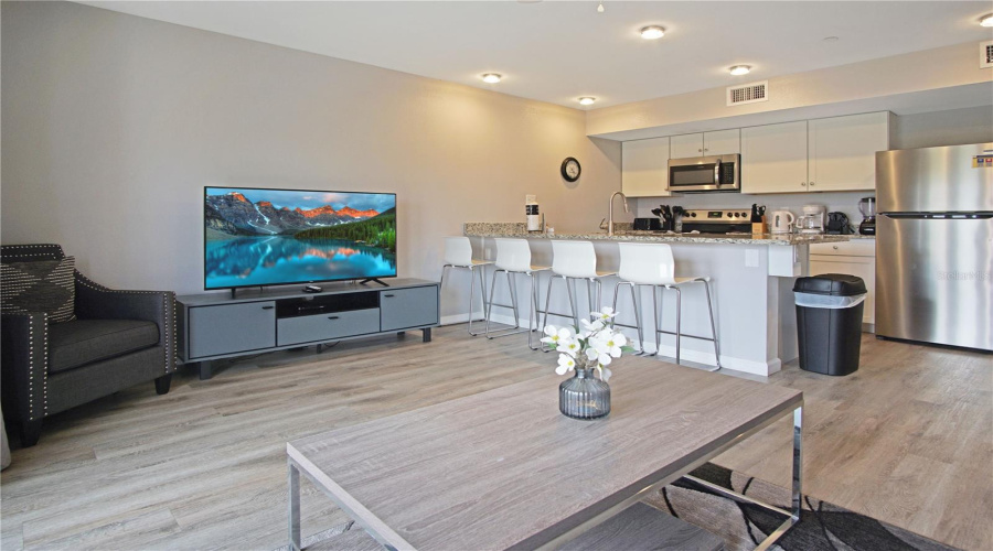 DAVENPORT, Florida 33897, 2 Bedrooms Bedrooms, ,2 BathroomsBathrooms,Residential,For Sale,RETREAT,MFRS5121508