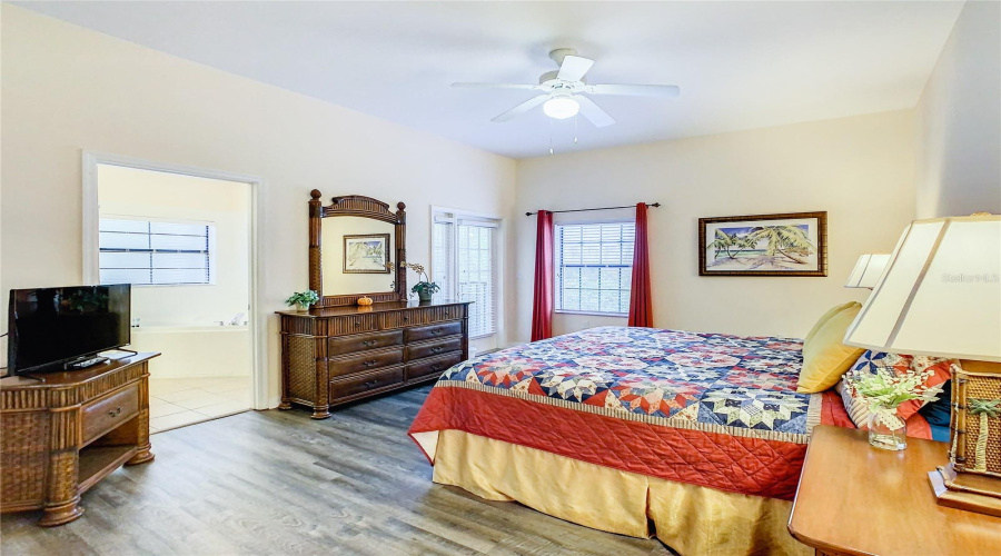 KISSIMMEE, Florida 34747, 2 Bedrooms Bedrooms, ,2 BathroomsBathrooms,Residential,For Sale,PIRATES RETREAT,0,MFRO6284556
