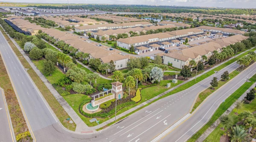 KISSIMMEE, Florida 34747, 5 Bedrooms Bedrooms, ,4 BathroomsBathrooms,Residential,For Sale,GENEVE,0,MFRO6284623