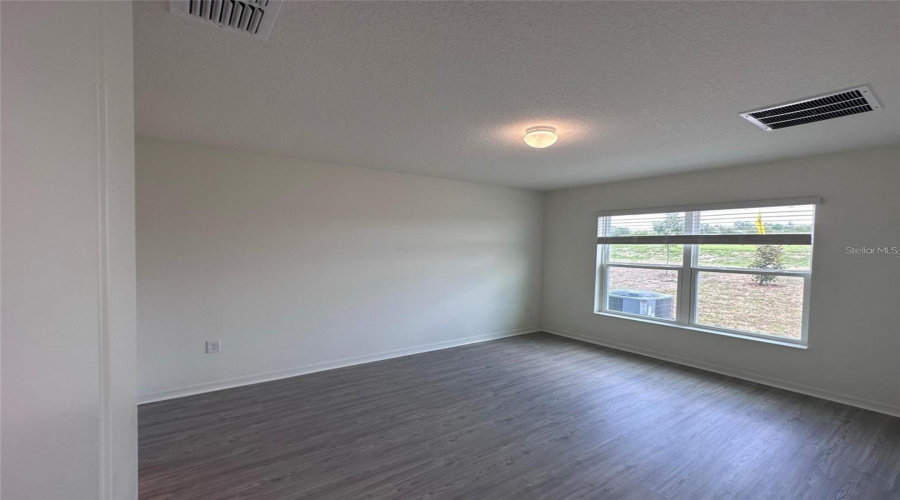 DAVENPORT, Florida 33896, 3 Bedrooms Bedrooms, ,2 BathroomsBathrooms,Residential,For Sale,OSCRAFT,0,MFRS5121549