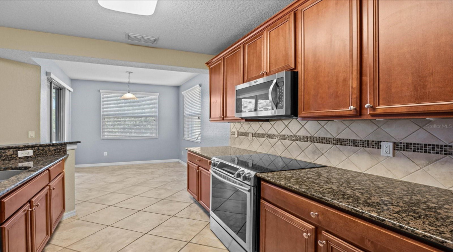 DAVENPORT, Florida 33896, 2 Bedrooms Bedrooms, ,2 BathroomsBathrooms,Residential,For Sale,BELLA VIDA,MFRO6284717