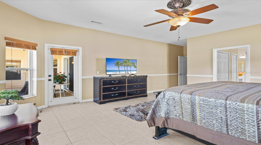 KISSIMMEE, Florida 34746, 4 Bedrooms Bedrooms, ,3 BathroomsBathrooms,Residential,For Sale,NAVIGATOR,0,MFRO6284777