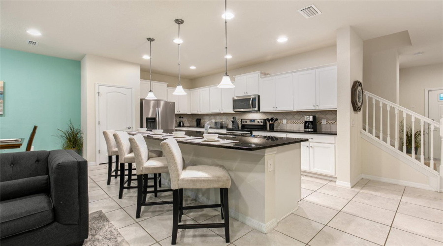 KISSIMMEE, Florida 34747, 4 Bedrooms Bedrooms, ,3 BathroomsBathrooms,Residential,For Sale,ADRIATICO,MFRO6285774