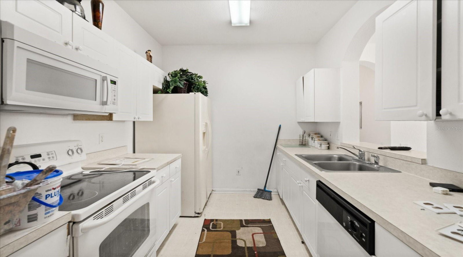 KISSIMMEE, Florida 34747, 3 Bedrooms Bedrooms, ,2 BathroomsBathrooms,Residential,For Sale,COCONUT PALM,MFRS5121748