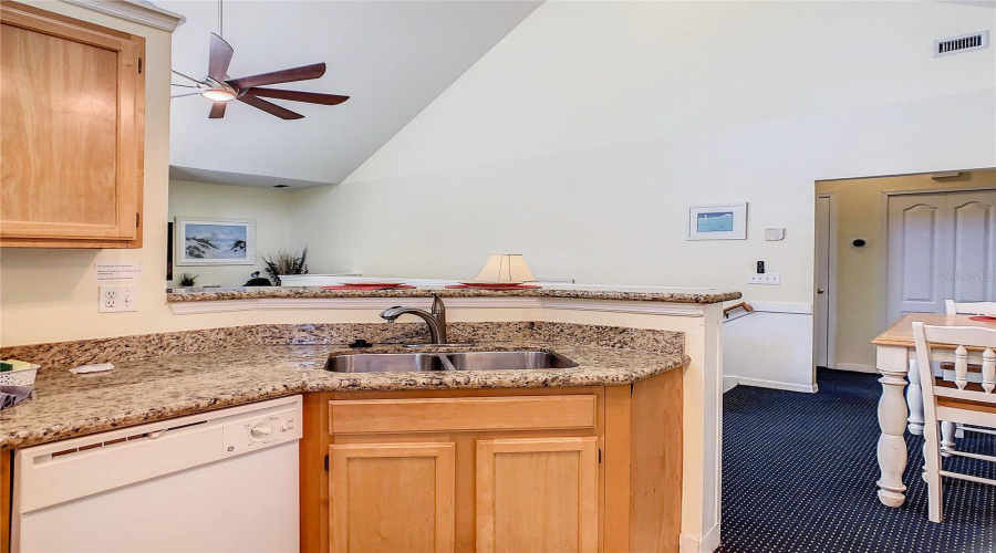 KISSIMMEE, Florida 34746, 2 Bedrooms Bedrooms, ,2 BathroomsBathrooms,Residential,For Sale,BONFIRE BEACH,0,MFRO6285227