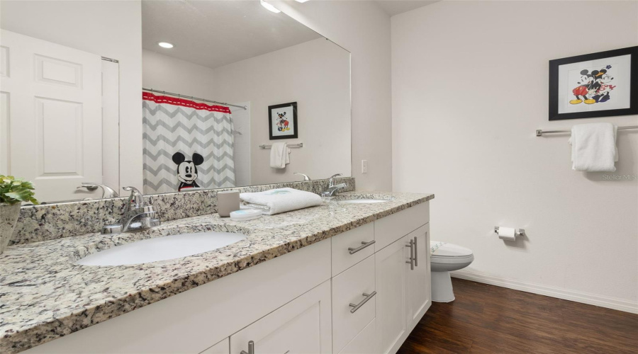 Full bath on 2nd Floor
