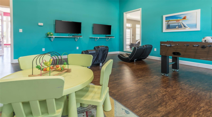 Kids play room