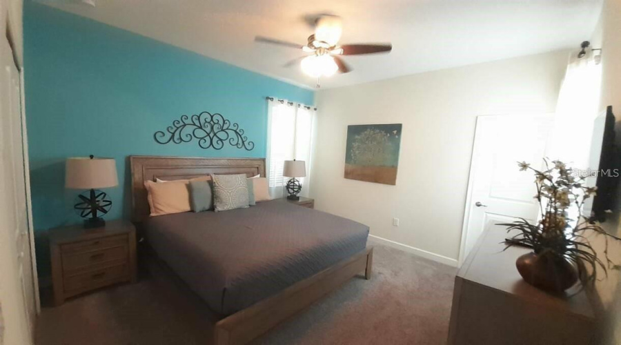 DAVENPORT, Florida 33896, 5 Bedrooms Bedrooms, ,5 BathroomsBathrooms,Residential,For Sale,MOON VALLEY,0,MFRS5121268