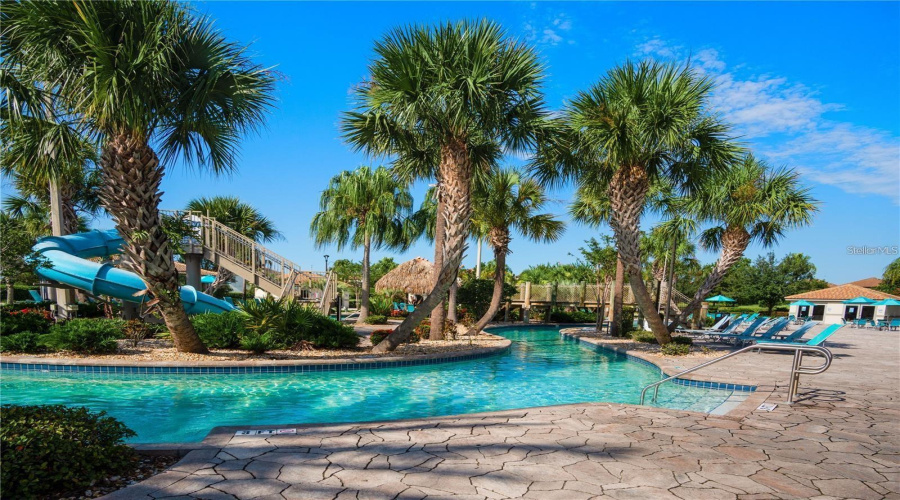 DAVENPORT, Florida 33896, 5 Bedrooms Bedrooms, ,5 BathroomsBathrooms,Residential,For Sale,MOON VALLEY,0,MFRS5121268