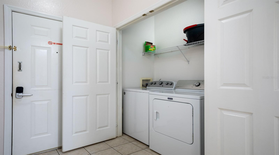 KISSIMMEE, Florida 34747, 3 Bedrooms Bedrooms, ,2 BathroomsBathrooms,Residential,For Sale,SILVER PALM,MFRO6285869