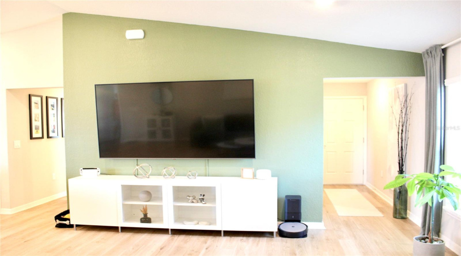 Living Room 7