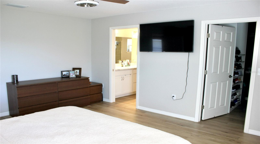 Master Bedroom 6