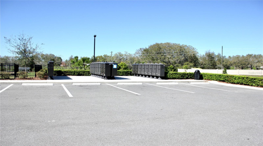 Mailboxs Parking