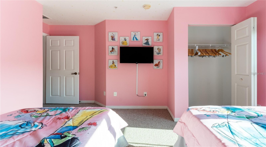 KISSIMMEE, Florida 34746, 3 Bedrooms Bedrooms, ,2 BathroomsBathrooms,Residential,For Sale,LODI,0,MFRO6276409