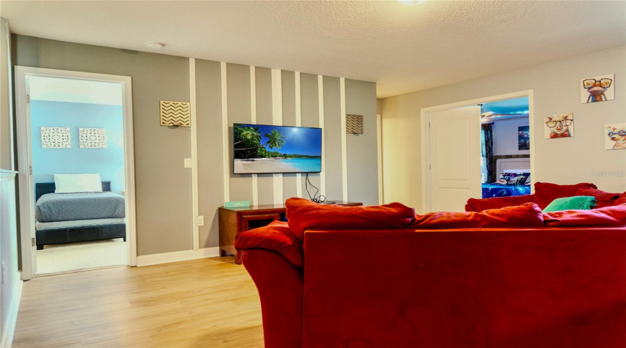 DAVENPORT, Florida 33896, 8 Bedrooms Bedrooms, ,5 BathroomsBathrooms,Residential,For Sale,WEDGE,0,MFRS5121423