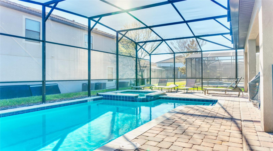 DAVENPORT, Florida 33896, 8 Bedrooms Bedrooms, ,5 BathroomsBathrooms,Residential,For Sale,WEDGE,0,MFRS5121423