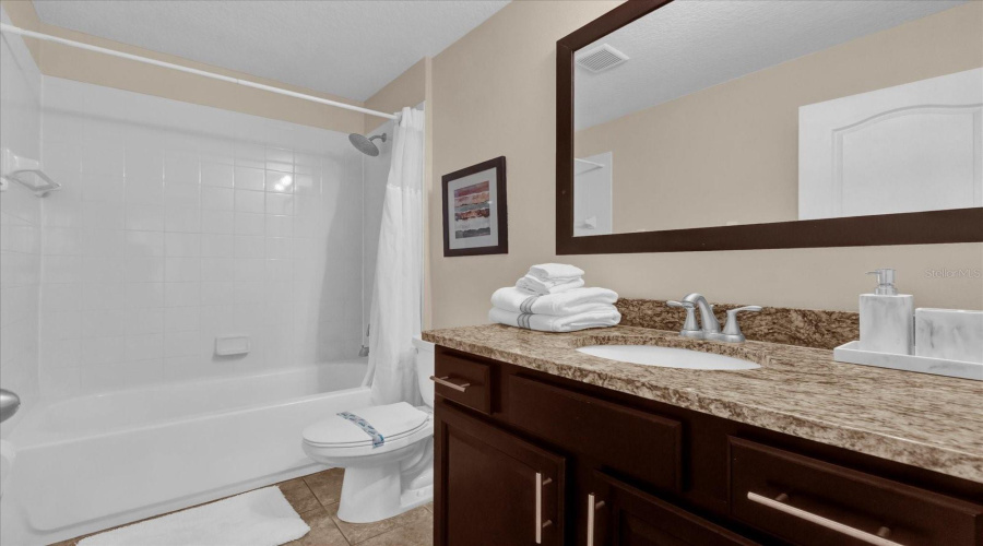 DAVENPORT, Florida 33896, 3 Bedrooms Bedrooms, ,2 BathroomsBathrooms,Residential,For Sale,ROSEVILLE,0,MFRO6283302