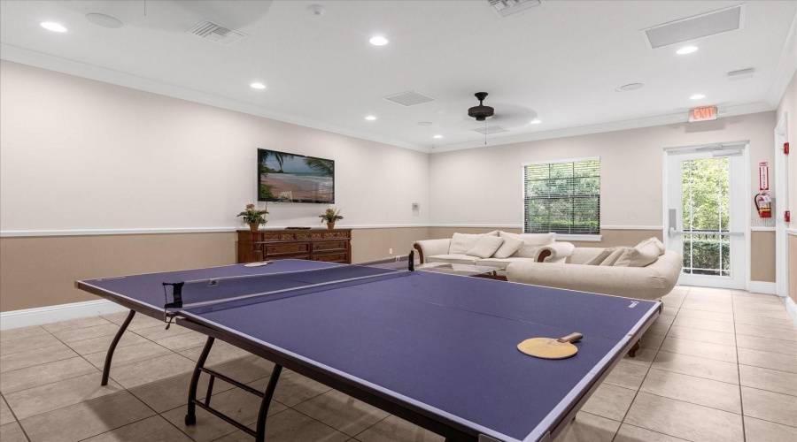 DAVENPORT, Florida 33896, 3 Bedrooms Bedrooms, ,2 BathroomsBathrooms,Residential,For Sale,ROSEVILLE,0,MFRO6283302