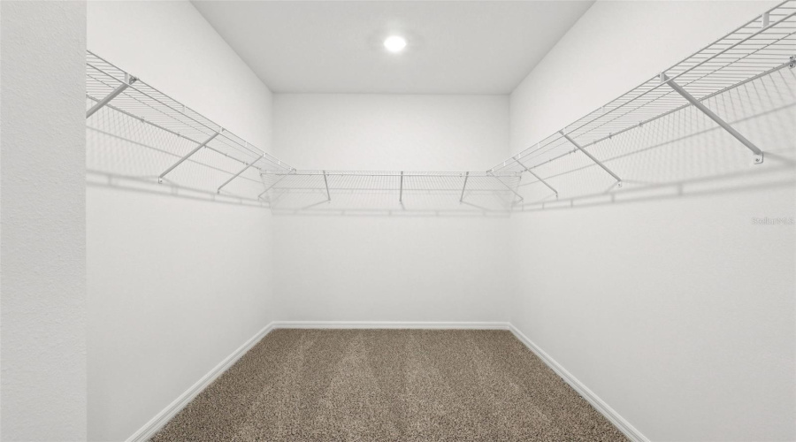 DAVENPORT, Florida 33837, 4 Bedrooms Bedrooms, ,3 BathroomsBathrooms,Residential,For Sale,WHITE TAIL,0,MFRO6286113