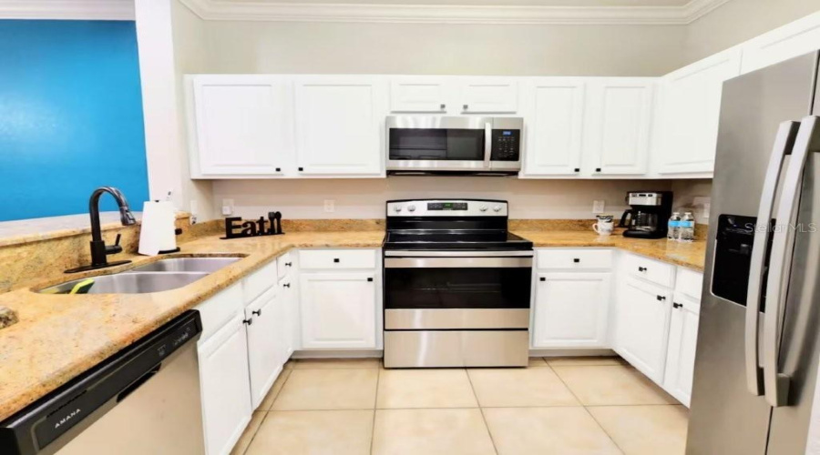 DAVENPORT, Florida 33896, 2 Bedrooms Bedrooms, ,2 BathroomsBathrooms,Residential,For Sale,TUSCAN TERRACE,MFRO6285958