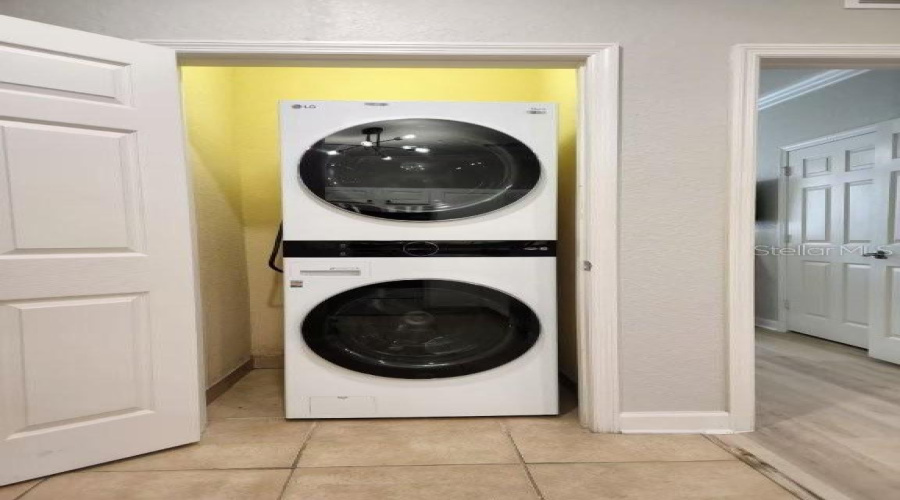 DAVENPORT, Florida 33896, 2 Bedrooms Bedrooms, ,2 BathroomsBathrooms,Residential,For Sale,TUSCAN TERRACE,MFRO6285958