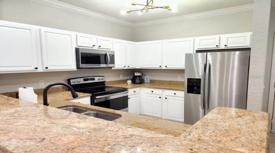 DAVENPORT, Florida 33896, 2 Bedrooms Bedrooms, ,2 BathroomsBathrooms,Residential,For Sale,TUSCAN TERRACE,MFRO6285958