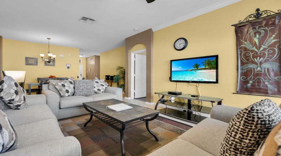 KISSIMMEE, Florida 34747, 4 Bedrooms Bedrooms, ,3 BathroomsBathrooms,Residential,For Sale,FAN PALM,MFRO6259938